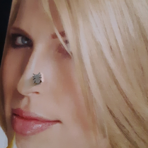 Jewelry - 🕷 Spider Nose Ring- silver